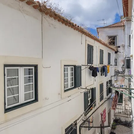 Fancy Alfama By Lovelystay Lägenhet Lisboa