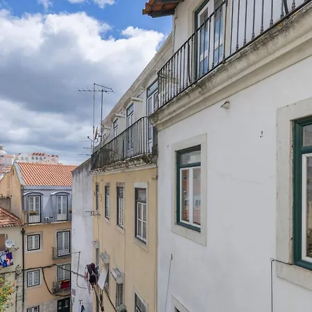 Fancy Alfama By Lovelystay Lägenhet Lisboa